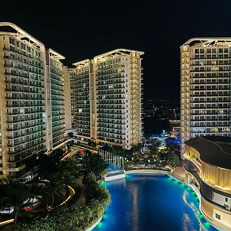 Holiday Escape Philippines Манила Экстерьер фото